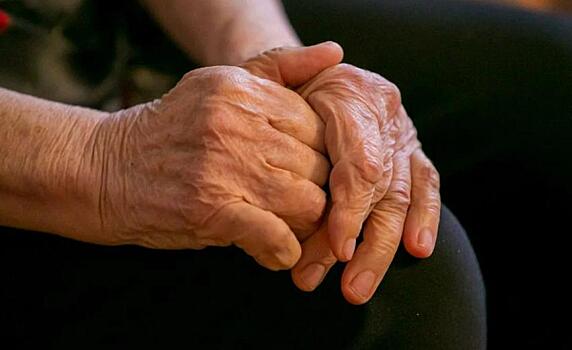 Мошенники выманили у пенсионера в Саратове 17,4 млн рублей