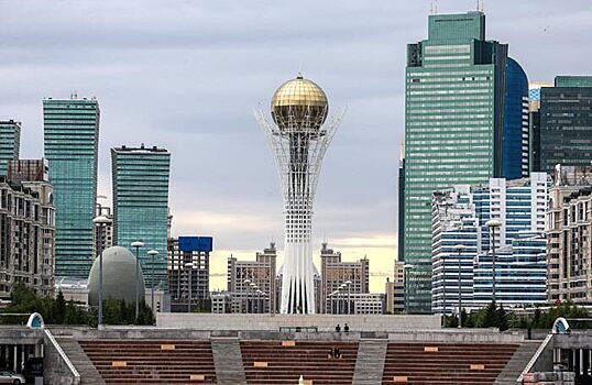 Гражданам РФ стало сложнее открыть банковский счет в Казахстане