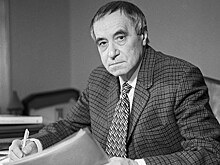 Валентин Катаев. Стратегия выживания