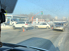 "Скорая, пожарные": серьезное ДТП произошло возле кемеровского рынка