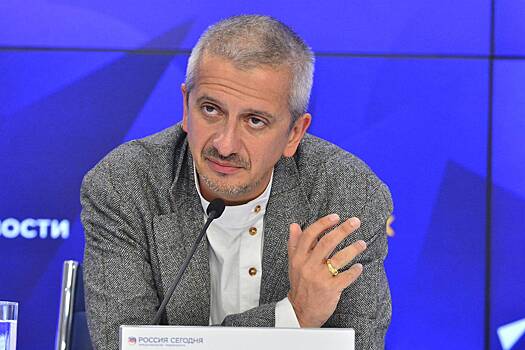 Лазарев рассказал об издевательствах Богомолова над актерами «Ленкома»