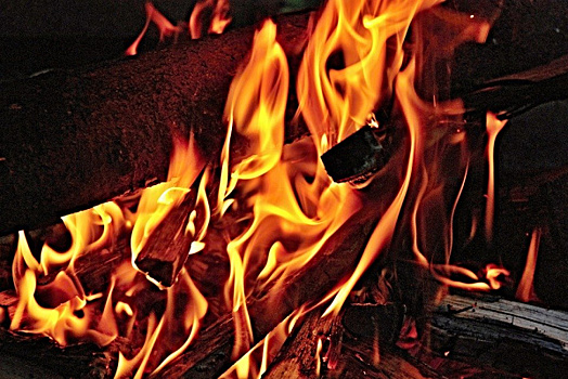 При пожаре в Самарской области погибли пенсионеры