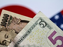 Курс доллара остается близко к минимуму за неделю