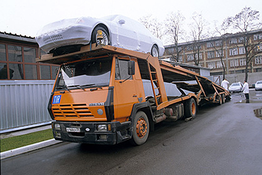 Экспорт авто из России сократился на треть за семь месяцев