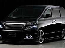 В сети появились допремьерные фото Toyota Vellfire