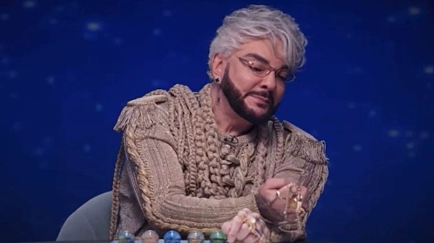 «With love, Alla»: Киркоров показал подарок от Пугачевой, который хранит с 1995 года