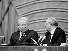 Хасбулатов: Ельцин боялся Горбачева и не ходил к нему на совещания