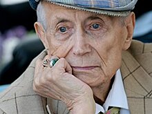 День рождения Евтушенко. Очередь за русской поэзией