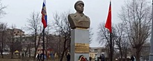 В Лисичанске восстановлен памятник Ворошилову, снесенный в 2015 году