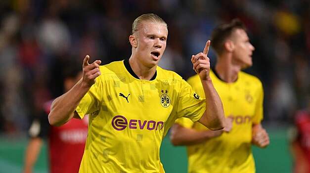 Директор «Баварии»: за Холандом надо следить. Но Левандовски на лучшем этапе карьеры
