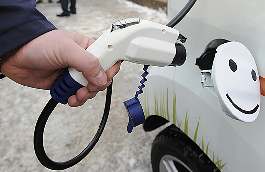 Сделать электрокары дешевле: «Росатом» предлагает выделять субсидии автопроизводителям