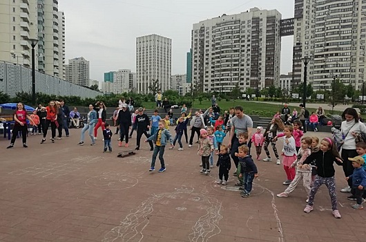 День соседей отметили в парке 70-летия Победы