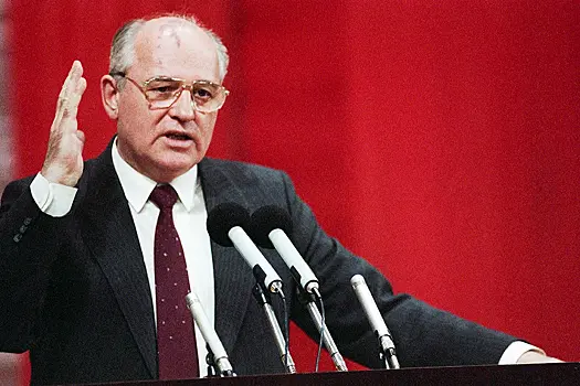 Первая «невеста» Горбачева: что стало с Юлией Карагодиной
