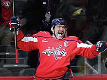 Овечкин – 1-я звезда матча с «Сент-Луисом»: 900-й гол в лиге, «плюс 2», 3 броска и 16:40 на льду. Капитан «Вашингтона» набрал 8 очков в 13 играх сезона