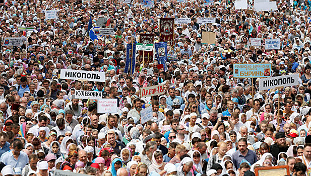 На Крестный ход в Киеве вышли 250 тысяч человек
