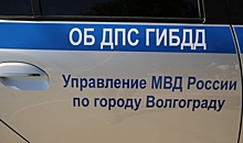 В Волгограде водитель грузовика сбил женщину и скрылся