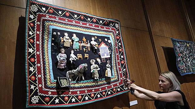 Выставка «Очарование индонезийского батика» откроется в Музее декоративного искусства