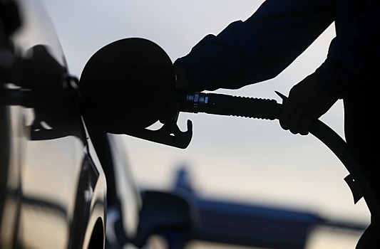 В США ожидается новый обвал цен на бензин