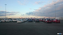 Во славу флага русского: нижегородцы выстроились на своих автомобилях по цветам триколора