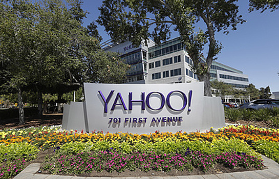 Yahoo отложила закрытие сделки с Verizon о слиянии