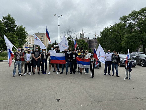 Патриотические акции провели активисты ОНФ в Нижнем Новгороде