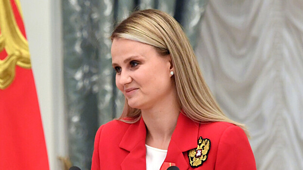 Пацкевич объяснила, почему в рейтинге ВЦИОМ синхронное плавание уступает лапте