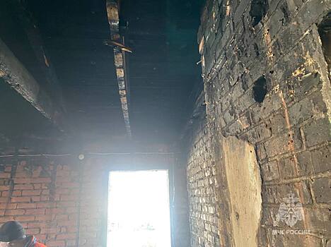 В Ростовской области загорелась кухня в частном доме