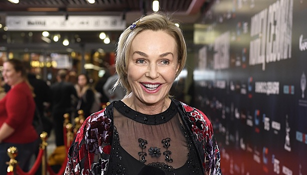 Звезда фильма «Мэри Поппинс» опубликовала селфи без фильтров