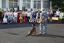 С Днем защиты детей воспитанников Центра «Алые паруса» поздравили сотрудники УВД по СВАО