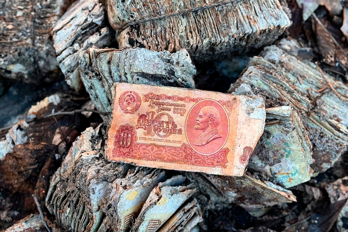 В старых ракетных шахтах нашли миллионы советских рублей