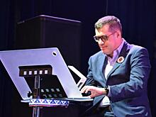 Поташёв отпустил хрустальную «Сову» в Новый Уренгой