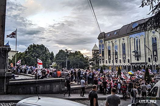 Премьер Грузии Гарибашвили посоветовал Зеленскому не лезть в дела страны