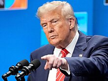 FT: слова Трампа о Пятой статье Устава НАТО поставили саммит под угрозу