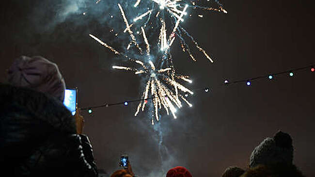 МВД: крымчанину грозит штраф до 30 тысяч рублей за салют в новогоднюю ночь