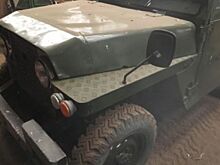 В шотландском имении обнаружились редкие версии Land Rover