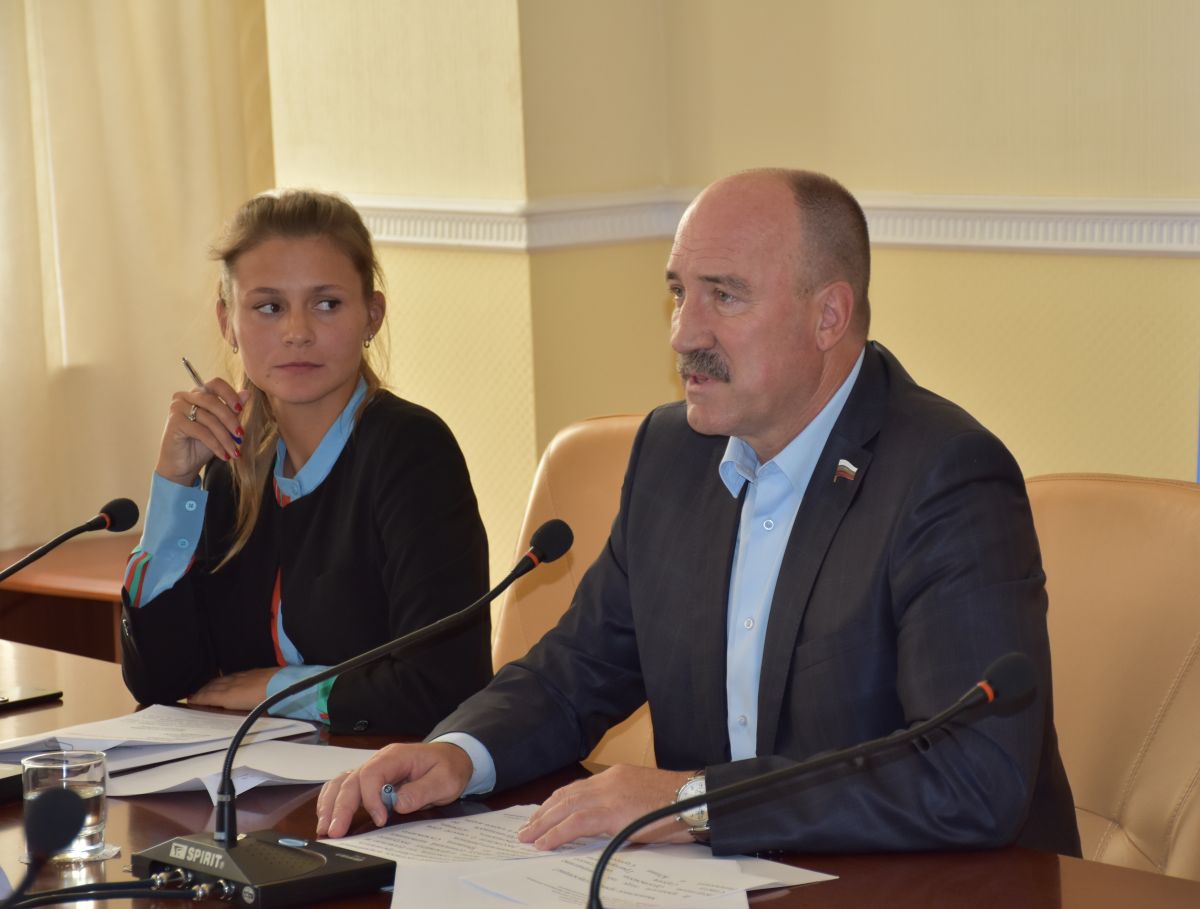 В Орловской области стартовало электронное предварительное голосование "Единой России"
