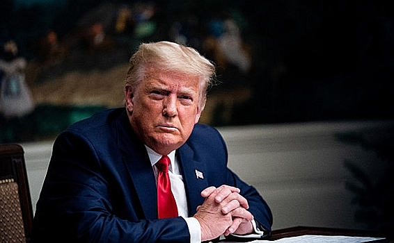 СМИ: Трамп тайно перевел $40 млн для оплаты налоговых счетов