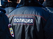 Массовую драку под окнами многоэтажки сняли на западе Волгограда