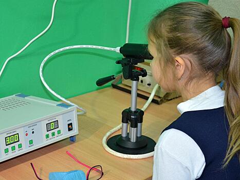 Оборудование для мониторинга здоровья детей монтируют в школах Вологды
