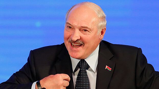 Лукашенко похвастался поставками тракторов в США