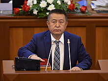 Турсунбеков уходит с поста спикера Жогорку Кенеша — депутат