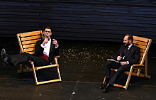 Рэйф Файнс изобразил героя "Бриллиантовой руки" на форуме в Петербурге