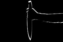 Охранника тюменского «Гудвина» исполосовали ножом в ходе конфликта с разнорабочим