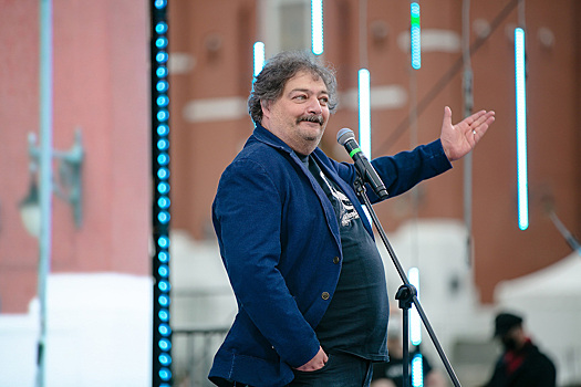 Писатель Дмитрий Быков* стал фигурантом уголовного дела