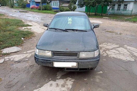 В Пугачеве отечественная легковушка сбила 83-летнюю женщину