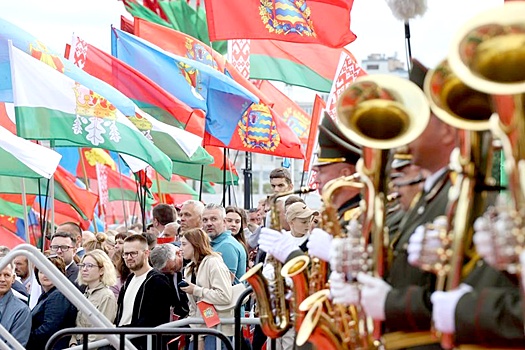 В Минске прошел парад в честь Дня Независимости