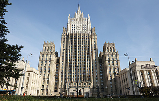 Москва призвала Осло к диалогу для решения проблем присутствия РФ на Шпицбергене