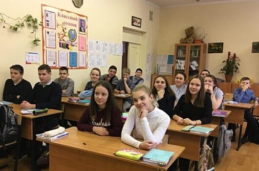 Орловских школьников не собираются отправлять на досрочные каникулы