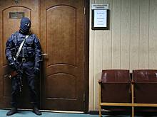 Экс-глава отдела «К» ФСБ признал получение крупной взятки