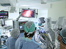 В Новосибирске робот помог хирургам спасти пациента